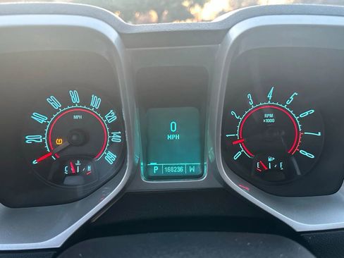 Used 2011 Chevrolet Camaro LT image 22