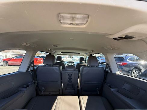 Used 2012 Honda Odyssey EX-L image 18