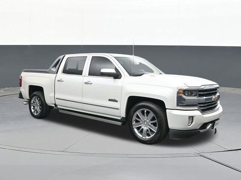 Used 2017 Chevrolet Silverado 1500 High Country w/ High Desert Package image 21