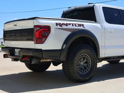 Used 2024 Ford F150 Raptor AWD/4WD image 4