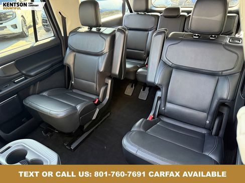 Used 2025 Ford Expedition Max Platinum AWD/4WD image 37
