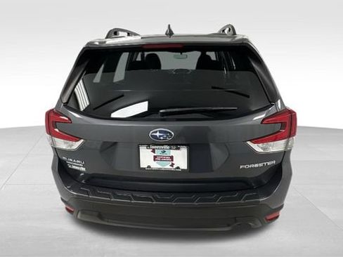 Certified 2023 Subaru Forester Premium image 4