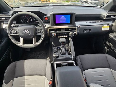 New 2026 Toyota Tacoma TRD Off-Road AWD/4WD image 16