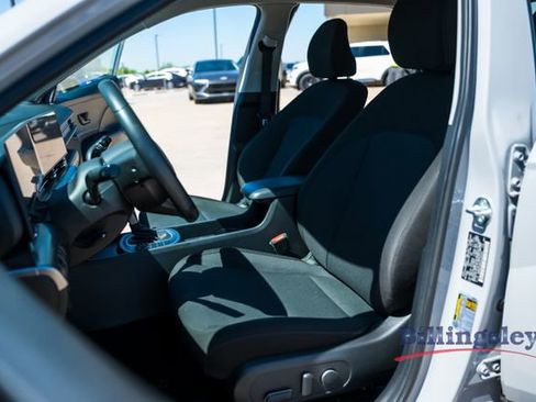 Used 2025 Hyundai Kona SEL AWD/4WD image 10