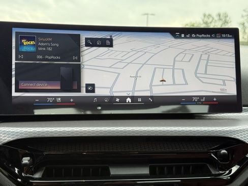 New 2026 BMW 330i Sedan w/ M Sport Package image 25