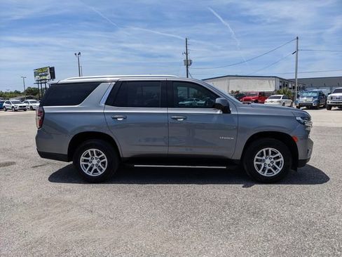 Used 2021 Chevrolet Tahoe LS RWD image 3