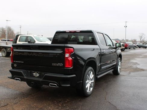 New 2026 Chevrolet Silverado 1500 High Country image 9