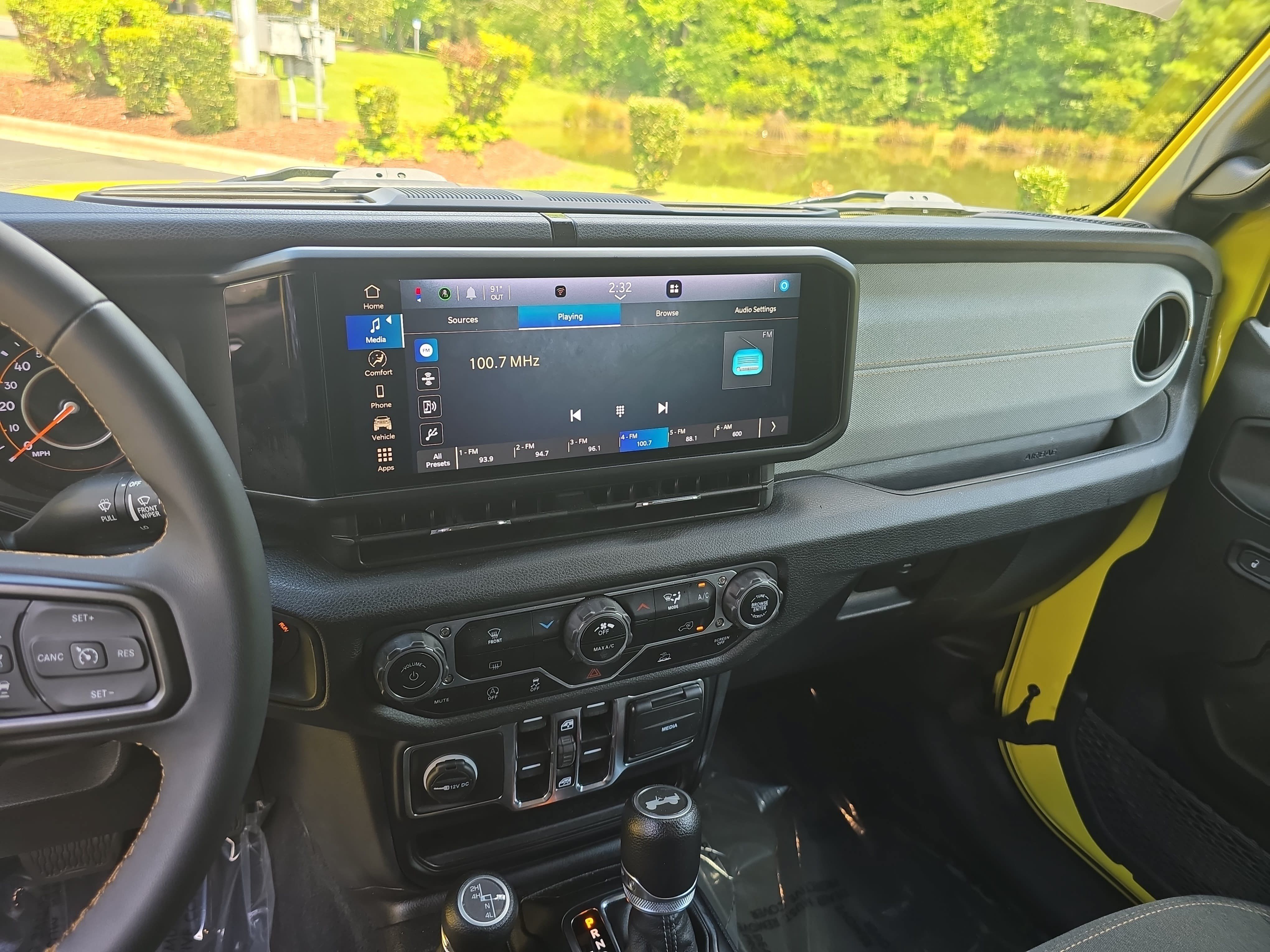 Used 2024 Jeep Wrangler Unlimited Sport AWD/4WD image 19