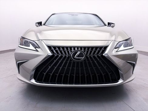 Used 2022 Lexus ES 350 w/ Premium Package image 11