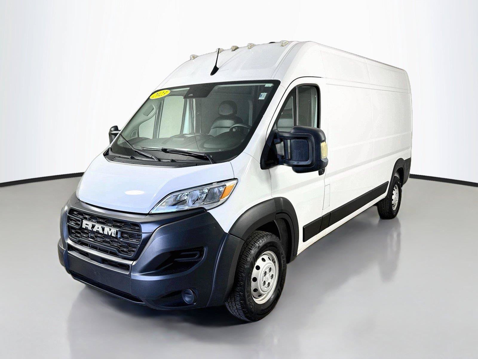 Used 2023 RAM ProMaster 2500 FWD image 4