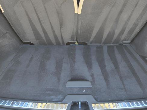 Certified 2025 Volvo XC90 T8 Plus w/ Protection Package Premier image 37