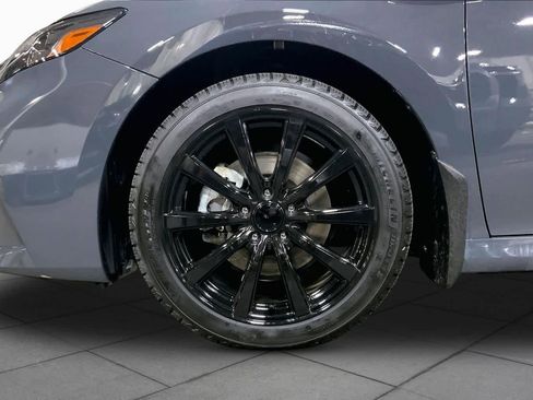 Used 2025 Toyota Camry XLE w/ Premium Plus Package image 11