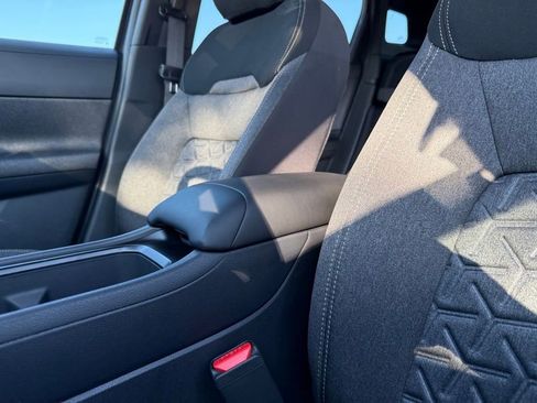 New 2025 Nissan Kicks SV w/ Charging Package image 25