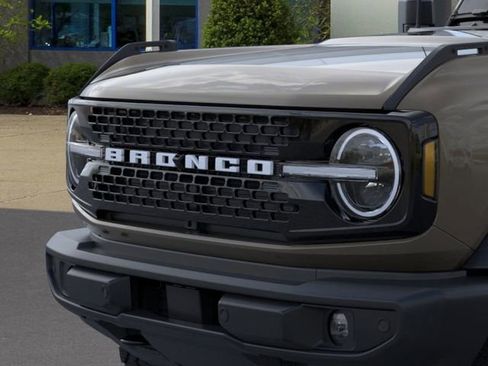 New 2025 Ford Bronco Outer Banks image 19
