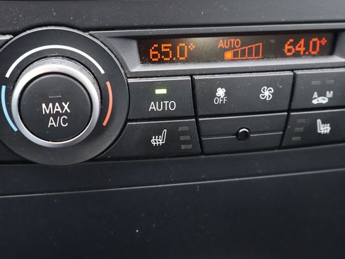 Used 2013 BMW 128i Coupe image 23