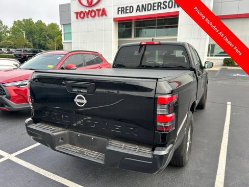 Used 2024 Nissan Frontier S RWD image 5