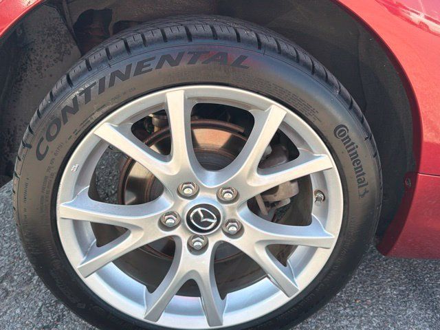 Used 2014 MAZDA MX-5 Miata Grand Touring w/ Premium Package RWD image 4