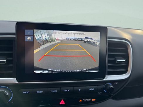 New 2026 Hyundai Venue SEL FWD image 18