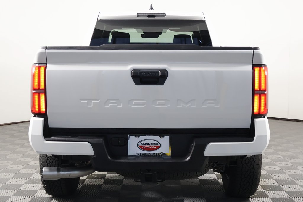 Used 2026 Toyota Tacoma SR5 RWD image 5