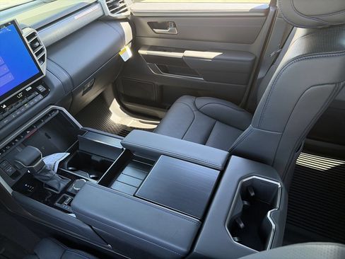 New 2026 Toyota Tundra Platinum AWD/4WD image 19