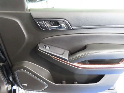 Used 2018 GMC Yukon SLE w/ Convenience Package AWD/4WD image 26