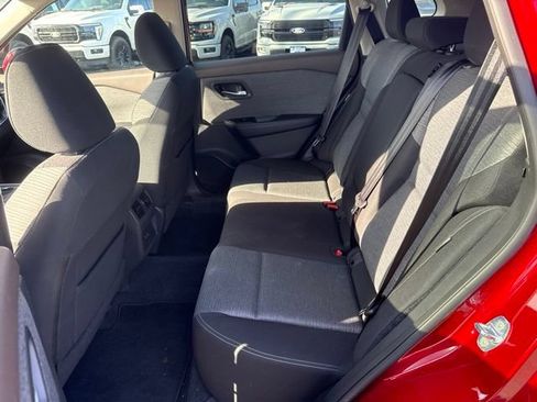 Used 2022 Nissan Rogue SV FWD image 23