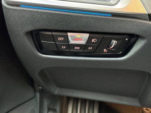 Used 2023 BMW i4 eDrive40 w/ Premium Package RWD image 37