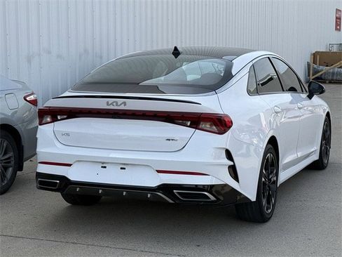 Used 2023 Kia K5 GT-Line image 4