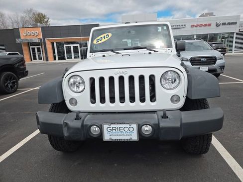 Used 2015 Jeep Wrangler Sport w/ Quick Order Package 24S AWD/4WD image 17