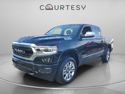 Certified 2024 RAM 1500 Limited w/ Body Color Bumper Group image 2