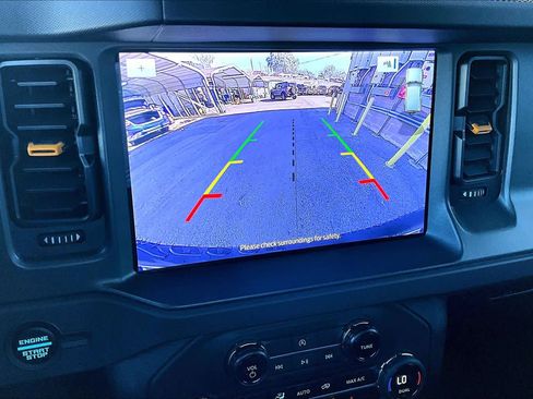 Certified 2024 Ford Bronco Badlands w/ Sasquatch Package image 28