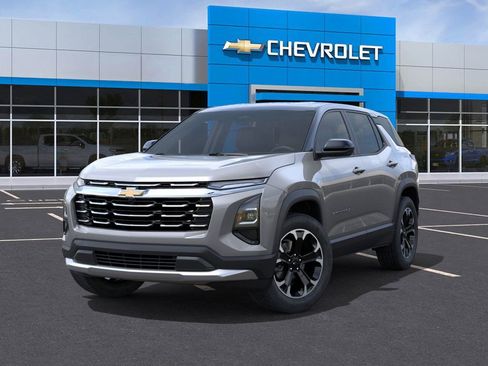 New 2026 Chevrolet Equinox LT w/ Convenience Package II image 6
