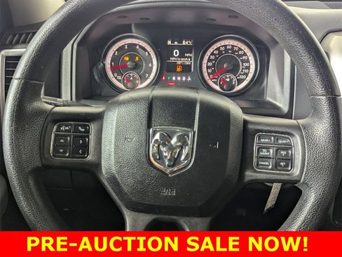 Used 2014 RAM 1500 Classic SLT image 17