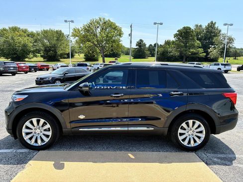 Used 2022 Ford Explorer King Ranch w/ Premium Technology Package AWD/4WD image 5