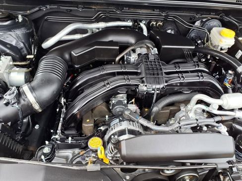 Used 2024 Subaru Crosstrek 2.5i Wilderness image 17