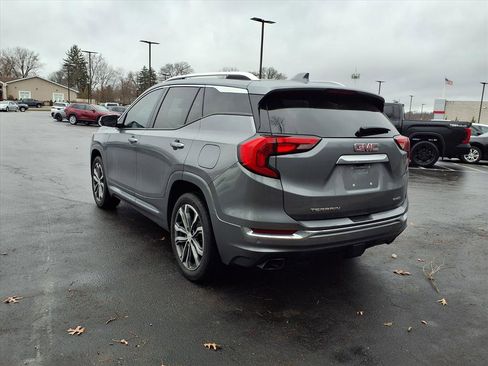 Used 2019 GMC Terrain Denali w/ Driver Alert Package II image 32