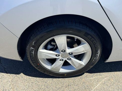 Used 2012 Hyundai Elantra GLS w/ Preferred Pkg 3 FWD image 35