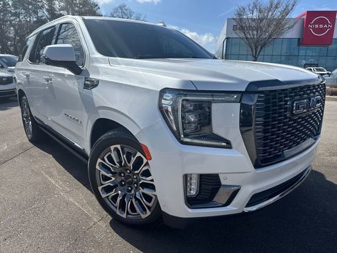 Used 2023 GMC Yukon Denali Ultimate image 37