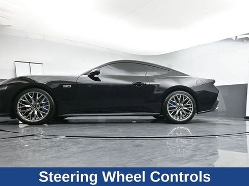 Used 2024 Ford Mustang GT Premium image 25