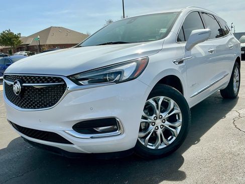 Used 2020 Buick Enclave Avenir w/ Avenir Technology Package image 2