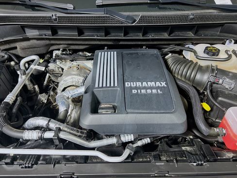 Used 2024 GMC Yukon XL Denali Ultimate AWD/4WD image 33