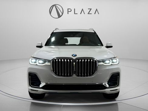 Used 2021 BMW X7 xDrive40i w/ Premium Package image 7