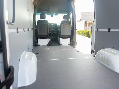 Used 2024 Mercedes-Benz Sprinter 144 Cargo image 34