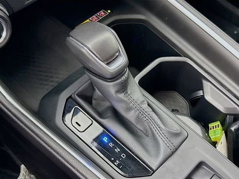 Certified 2025 Toyota Grand Highlander FWD image 16