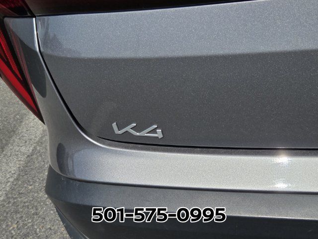 Used 2025 Kia K4 FWD image 11