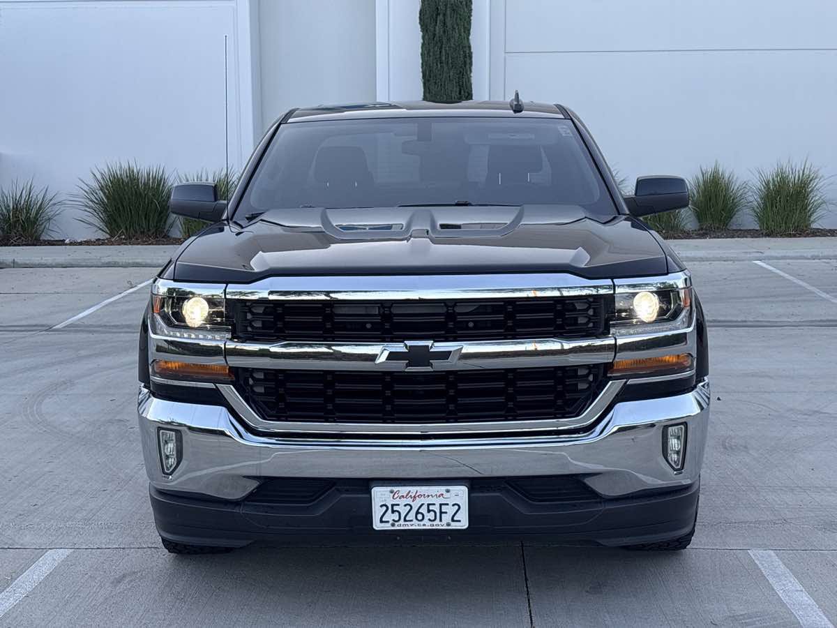 Used 2017 Chevrolet Silverado 1500 LT w/ All Star Edition RWD image 8