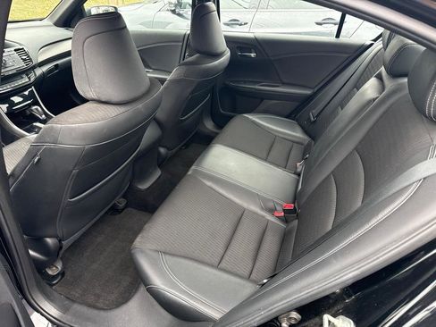 Used 2016 Honda Accord Sport image 9