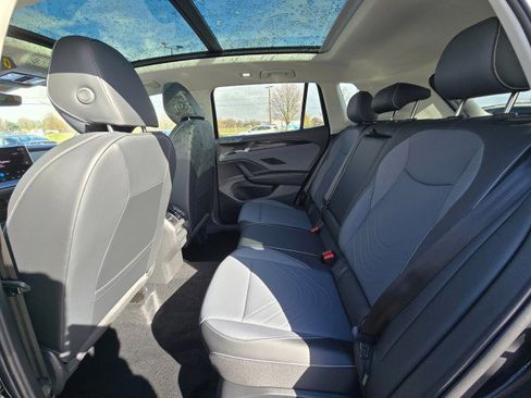 New 2026 Volkswagen Tiguan SE image 20