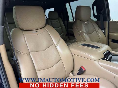 Used 2018 Cadillac Escalade ESV Platinum image 25