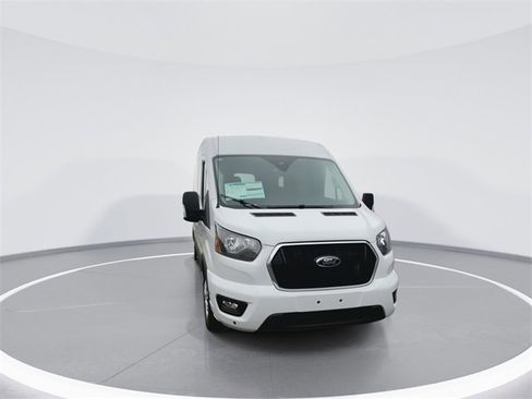 New 2025 Ford Transit 350 XLT image 3